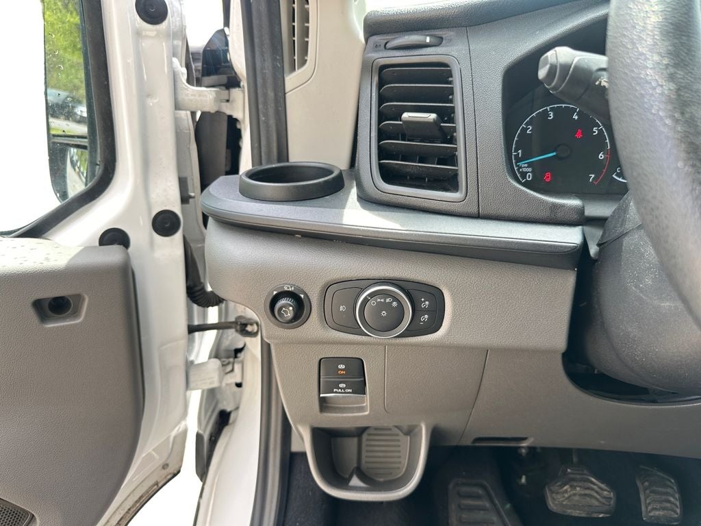 2024 Ford Transit-350 XLT