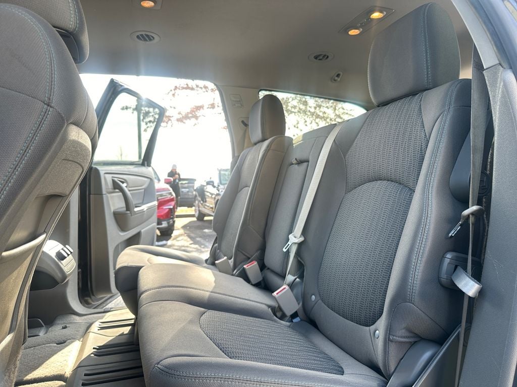 2016 Chevrolet Traverse LS