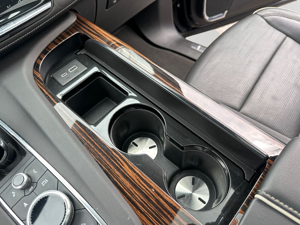 2023 Cadillac Escalade ESV Premium