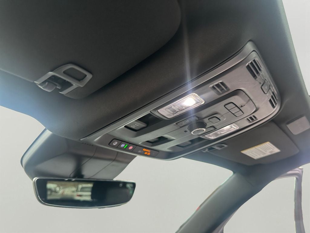 2022 Cadillac Escalade ESV Premium