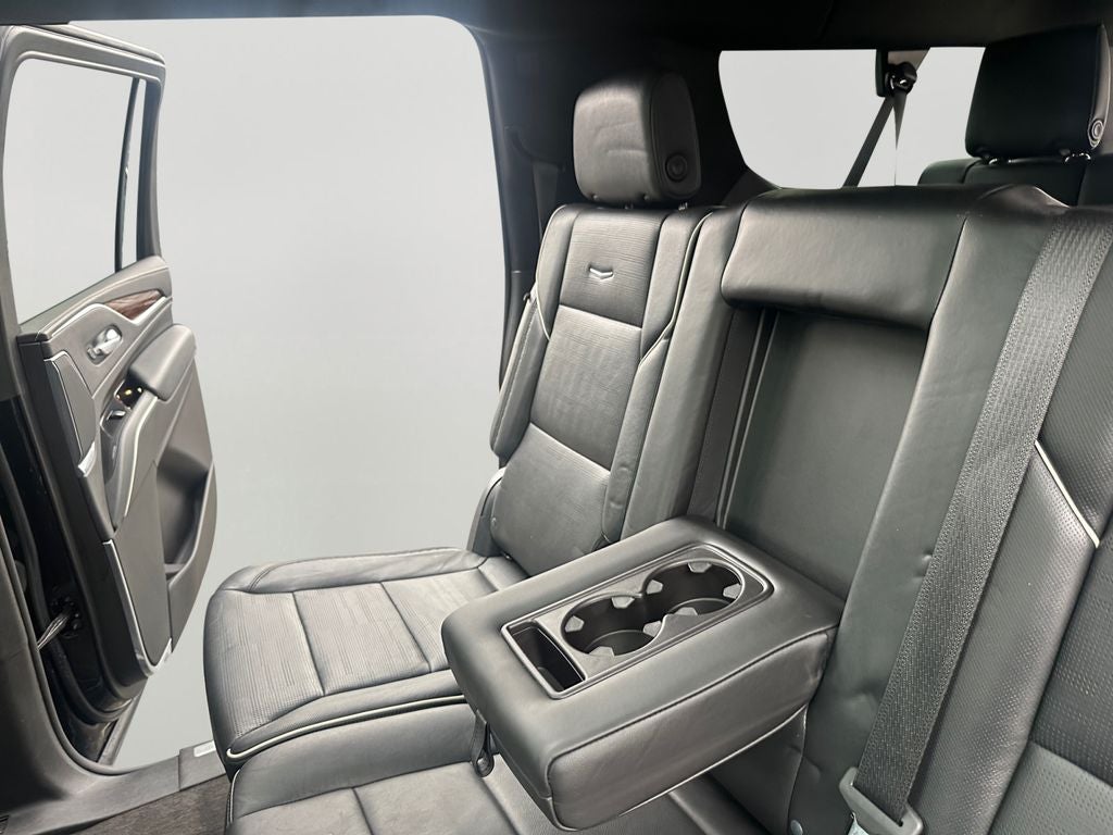 2022 Cadillac Escalade ESV Premium