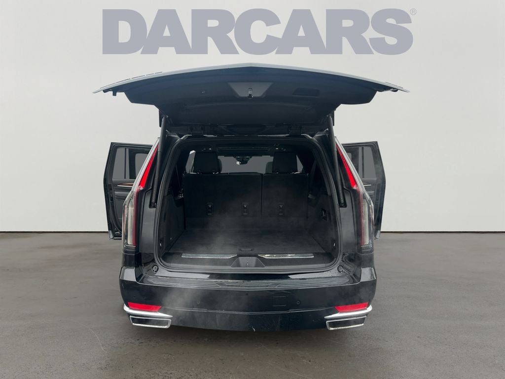 2022 Cadillac Escalade ESV Premium