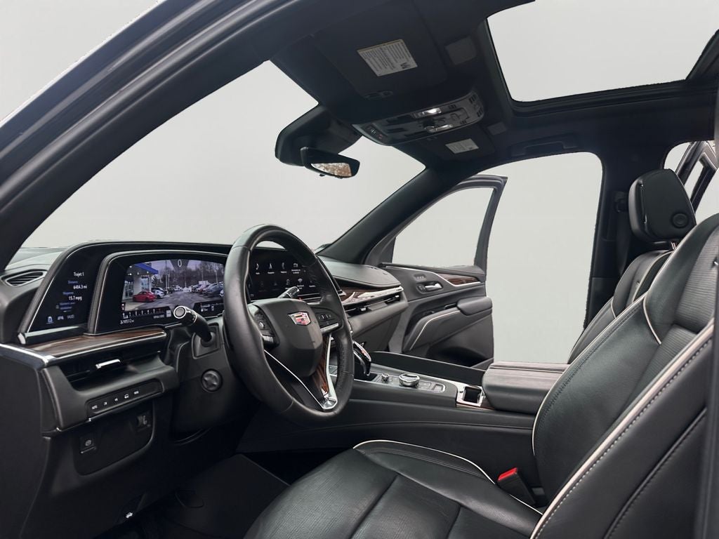 2022 Cadillac Escalade ESV Premium