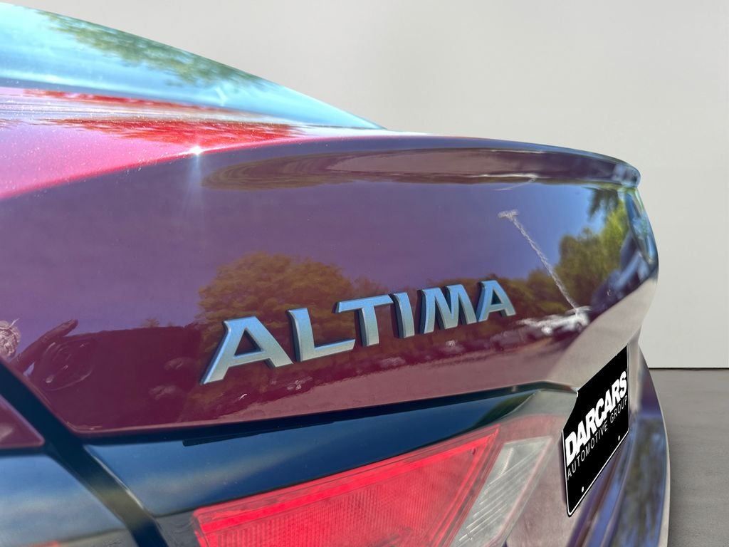 2025 Nissan Altima 2.5 SR