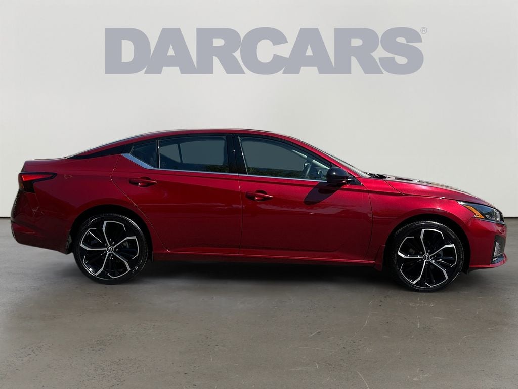2025 Nissan Altima 2.5 SR