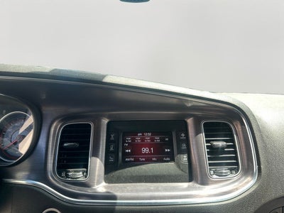 2016 Dodge Charger SE