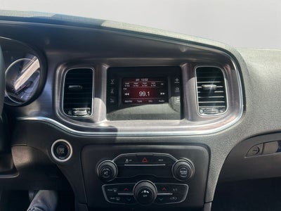 2016 Dodge Charger SE