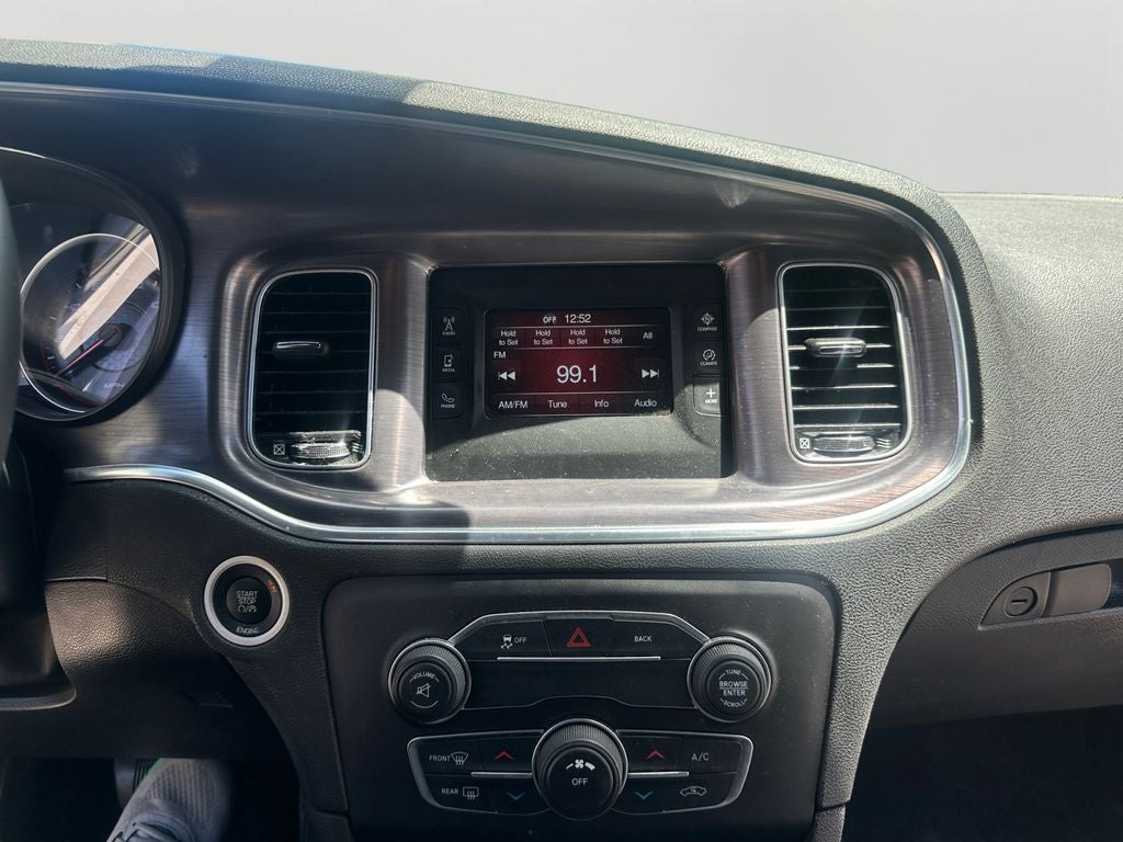 2016 Dodge Charger SE