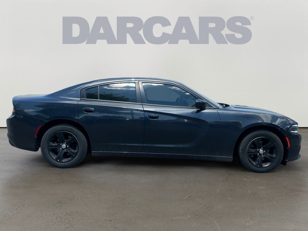 2016 Dodge Charger SE