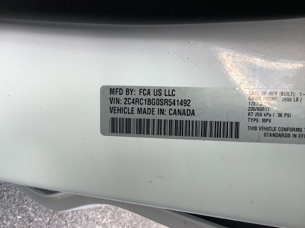 2025 Chrysler Pacifica Select