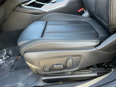 2025 BMW 3 Series 330i xDrive