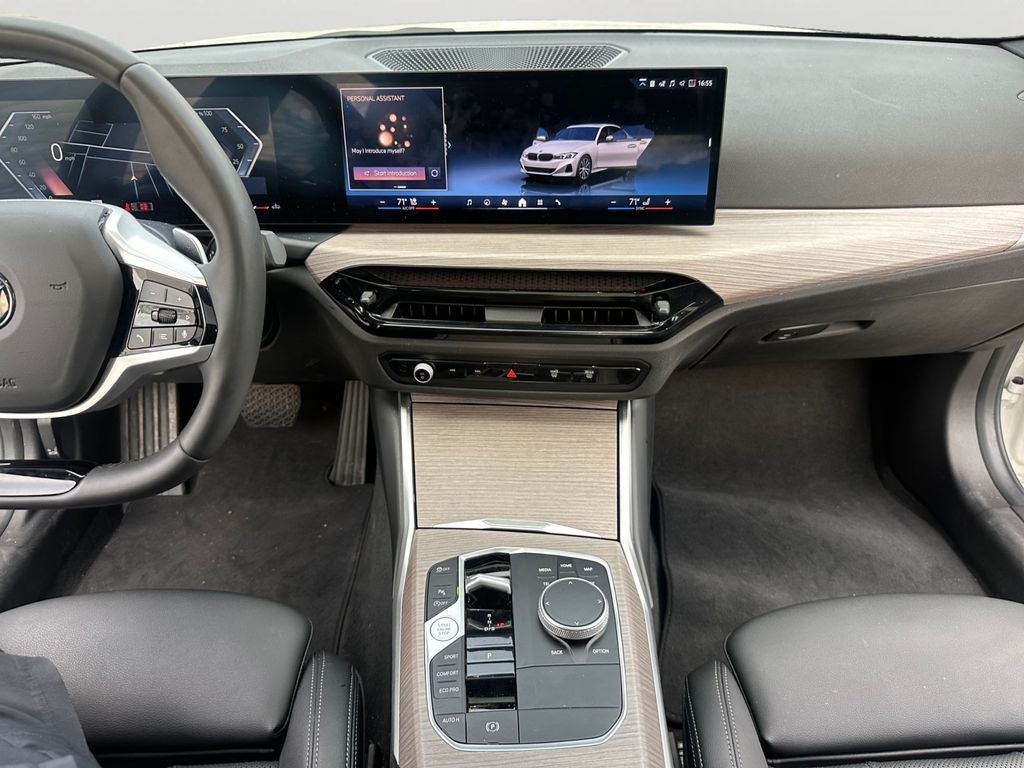 2025 BMW 3 Series 330i xDrive