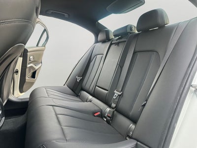 2025 BMW 3 Series 330i xDrive