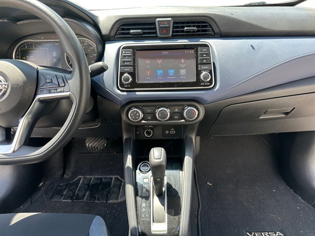2023 Nissan Versa 1.6 SV