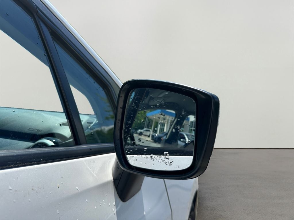 2023 Nissan Versa 1.6 SV