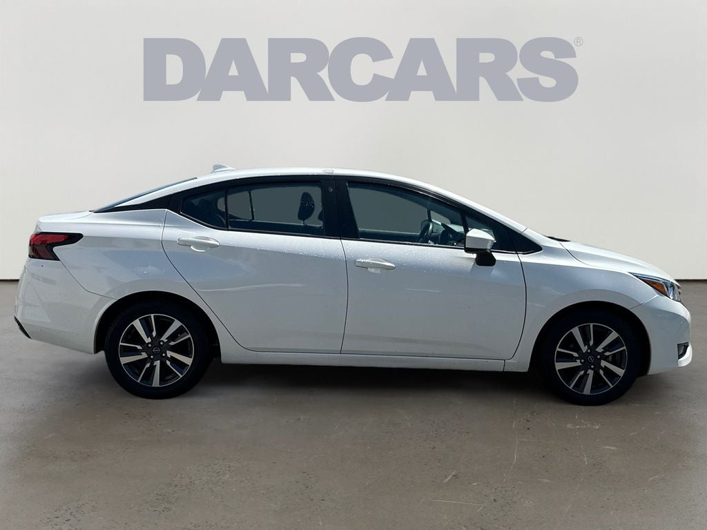 2023 Nissan Versa 1.6 SV