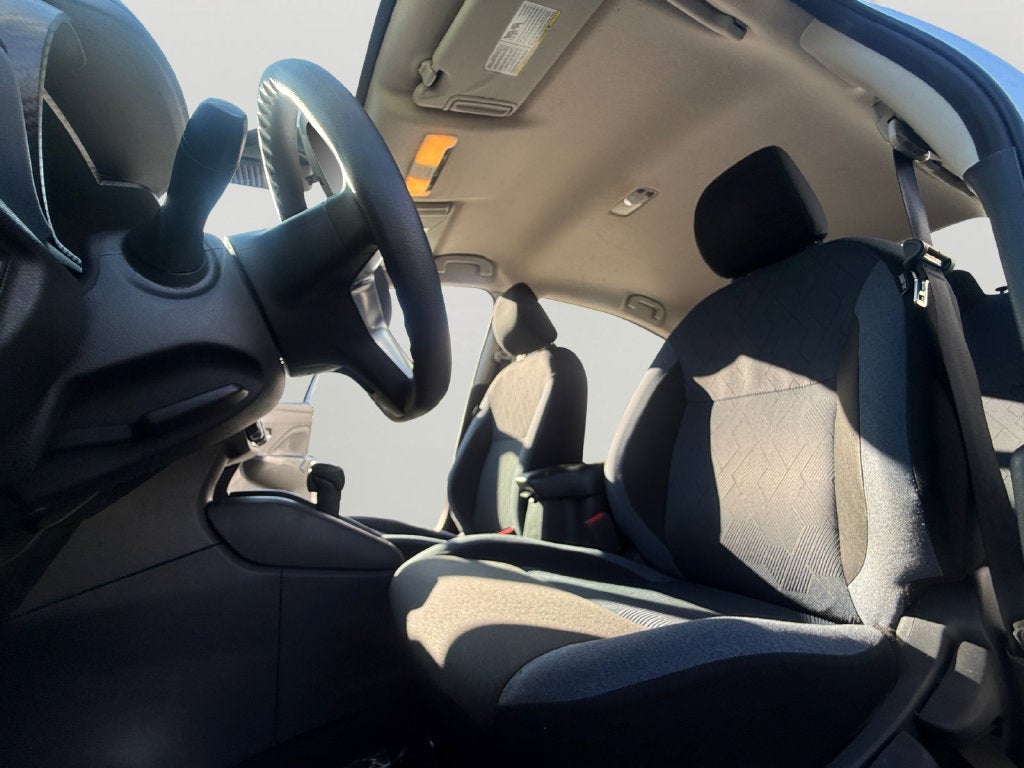2024 Nissan Versa 1.6 SV