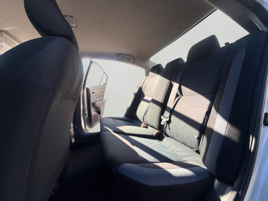 2024 Nissan Versa 1.6 SV
