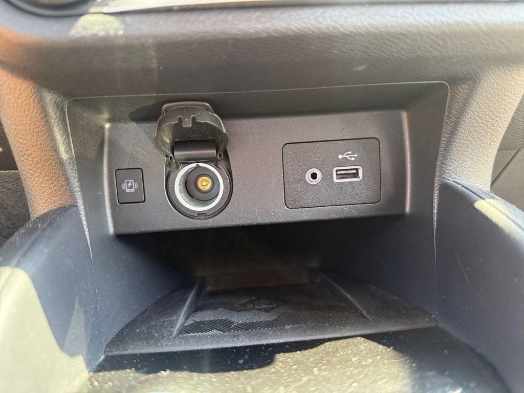 2024 Nissan Versa 1.6 SV