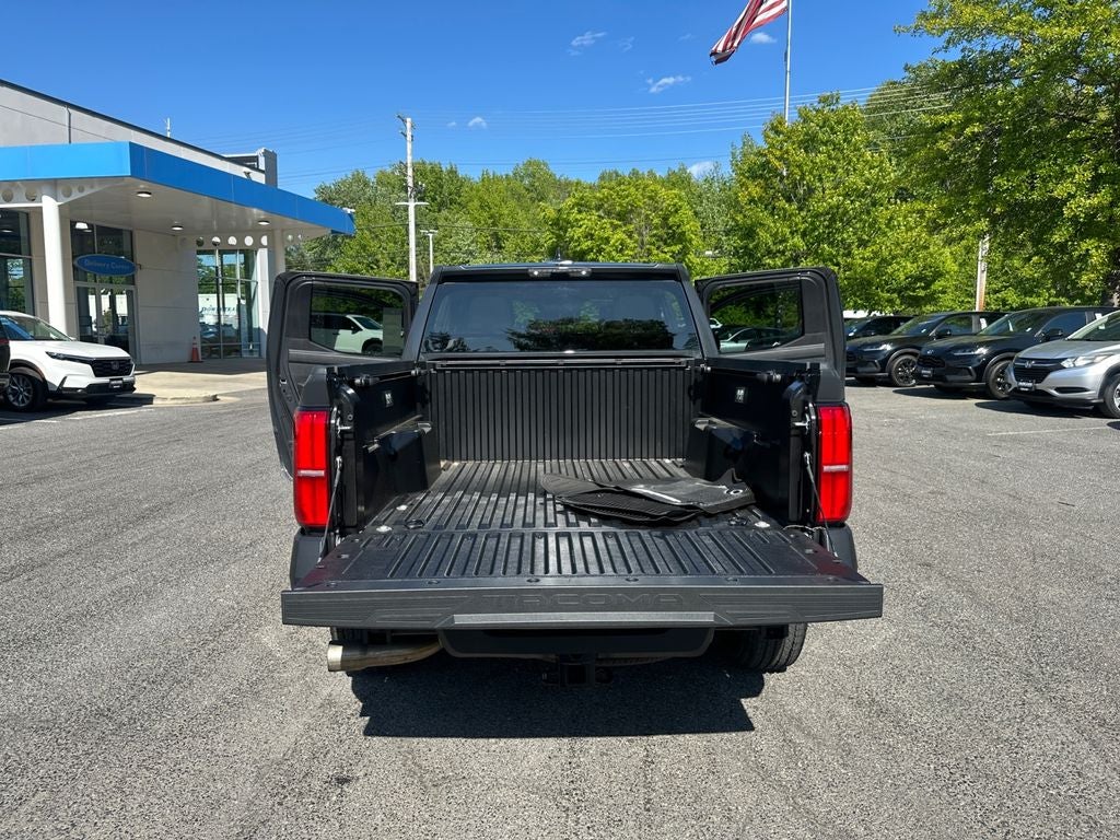 2025 Toyota Tacoma SR