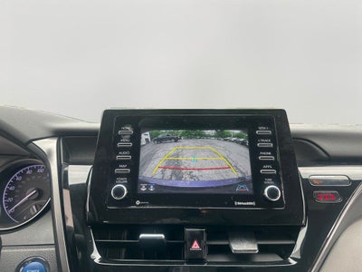 2022 Toyota Camry Hybrid SE