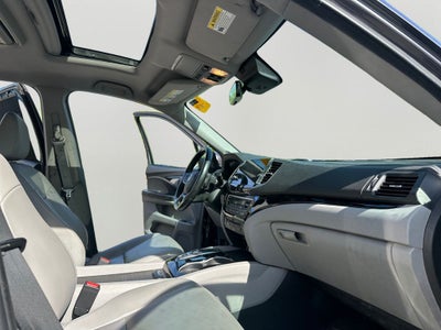 2021 Honda Pilot Touring 8 Passenger