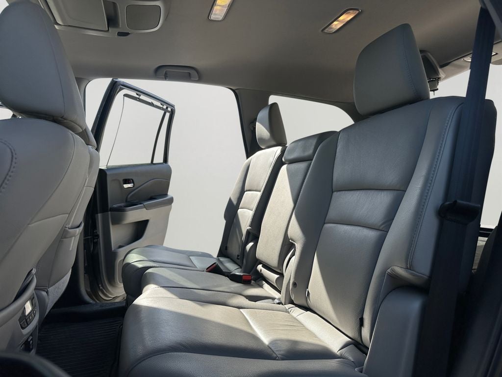 2021 Honda Pilot Touring 8 Passenger