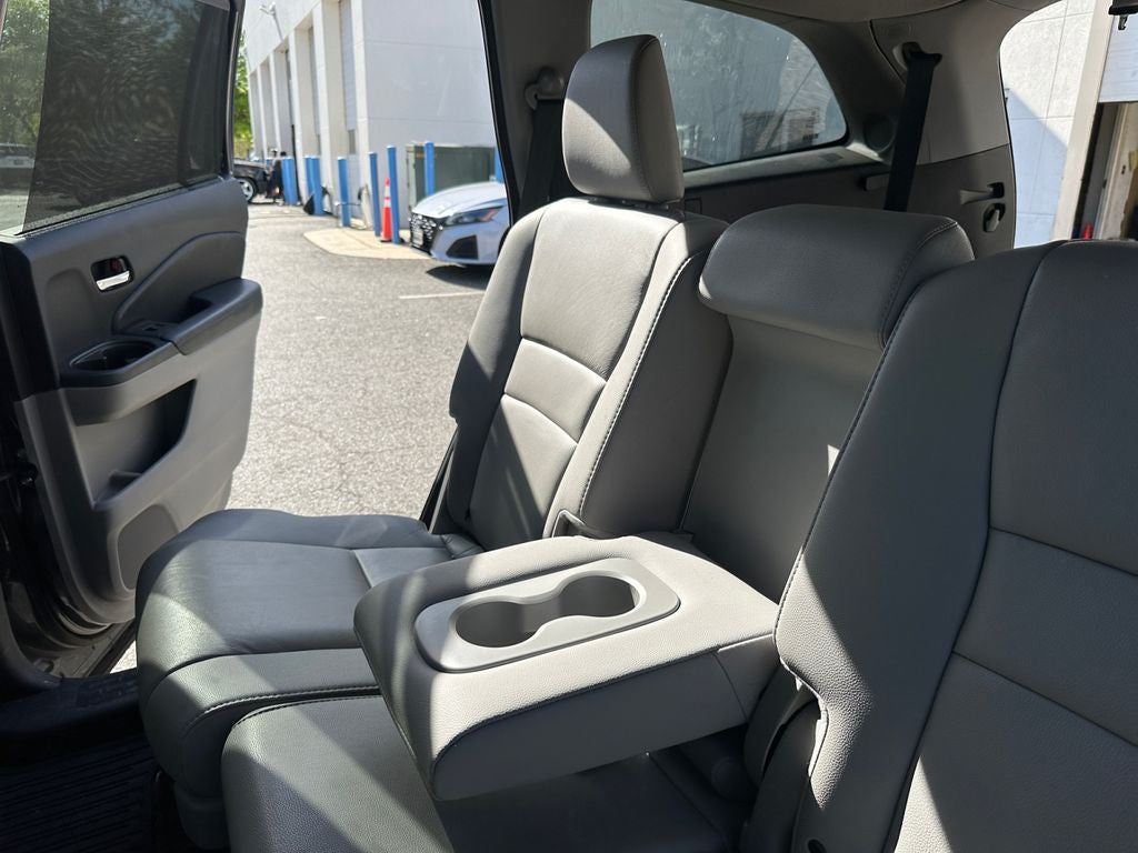2021 Honda Pilot Touring 8 Passenger