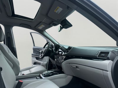 2021 Honda Pilot Touring 8 Passenger