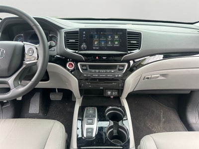 2021 Honda Pilot Touring 8 Passenger