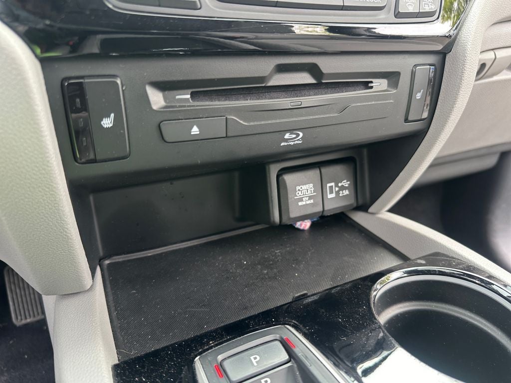 2021 Honda Pilot Touring 8 Passenger