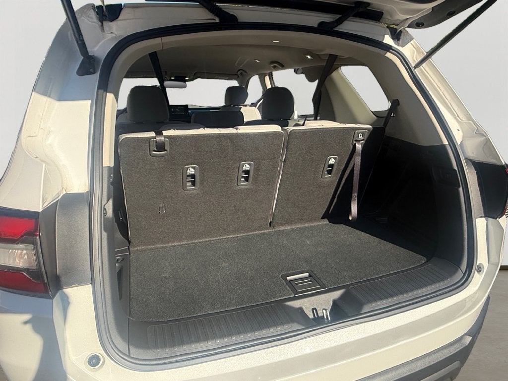 2023 Honda Pilot LX