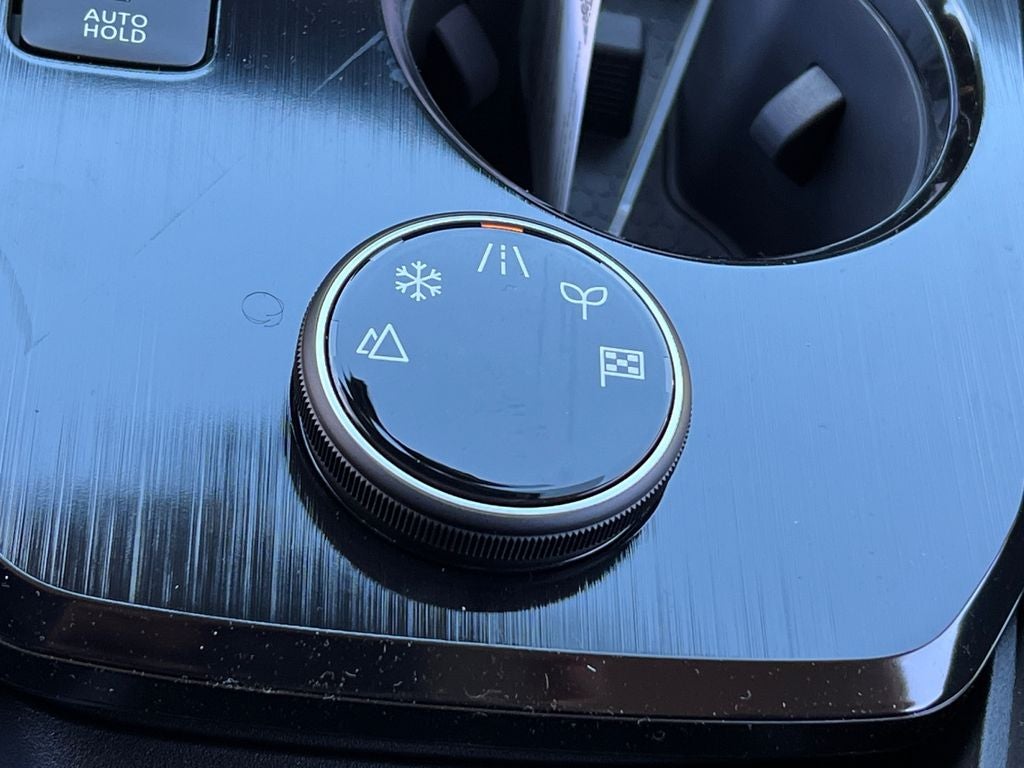 2026 Nissan Rogue SV Cold Weather