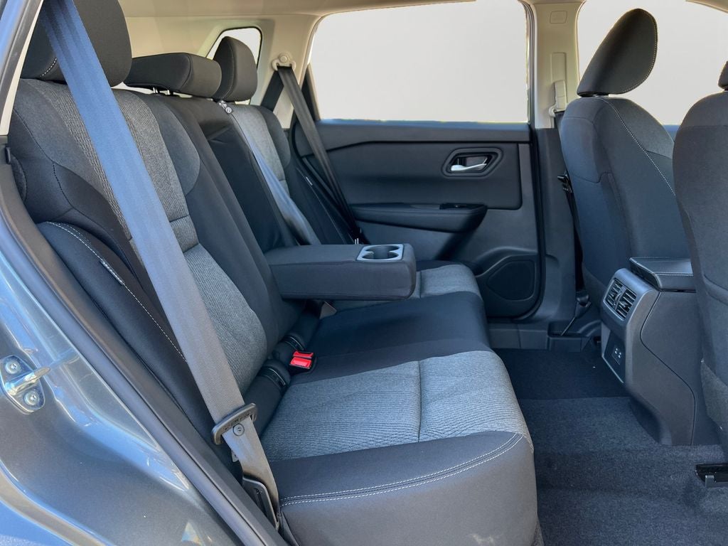 2026 Nissan Rogue SV Cold Weather