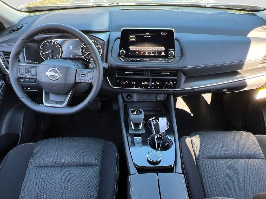 2026 Nissan Rogue SV Cold Weather