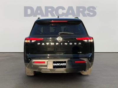 2025 Nissan Pathfinder SV