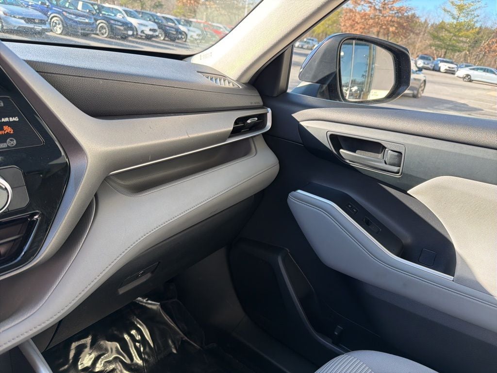 2020 Toyota Highlander L