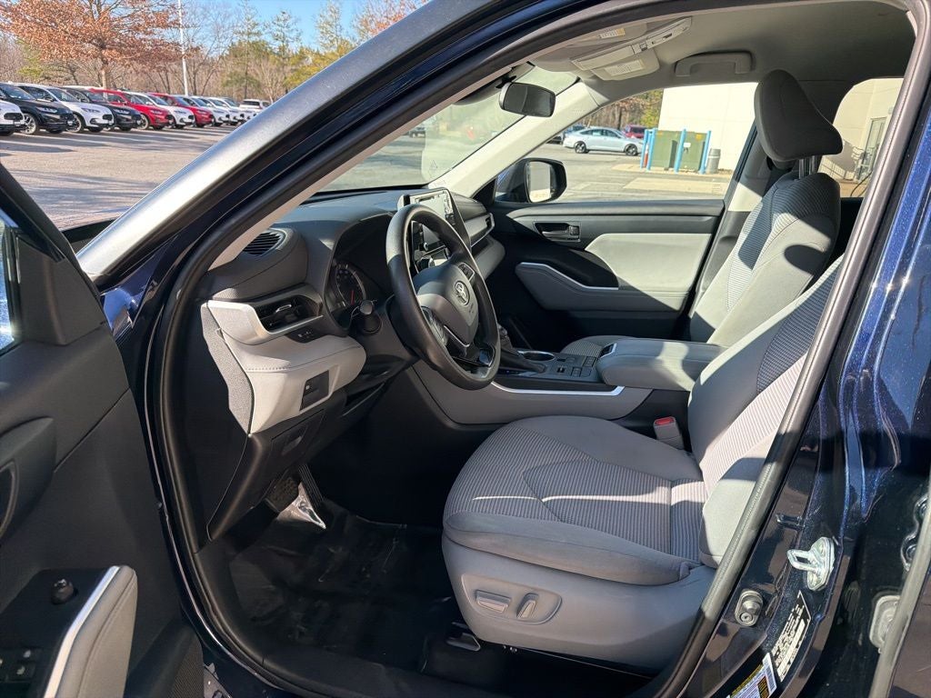 2020 Toyota Highlander L