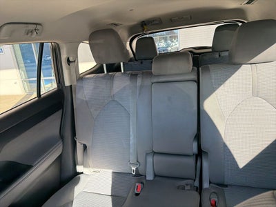 2020 Toyota Highlander L