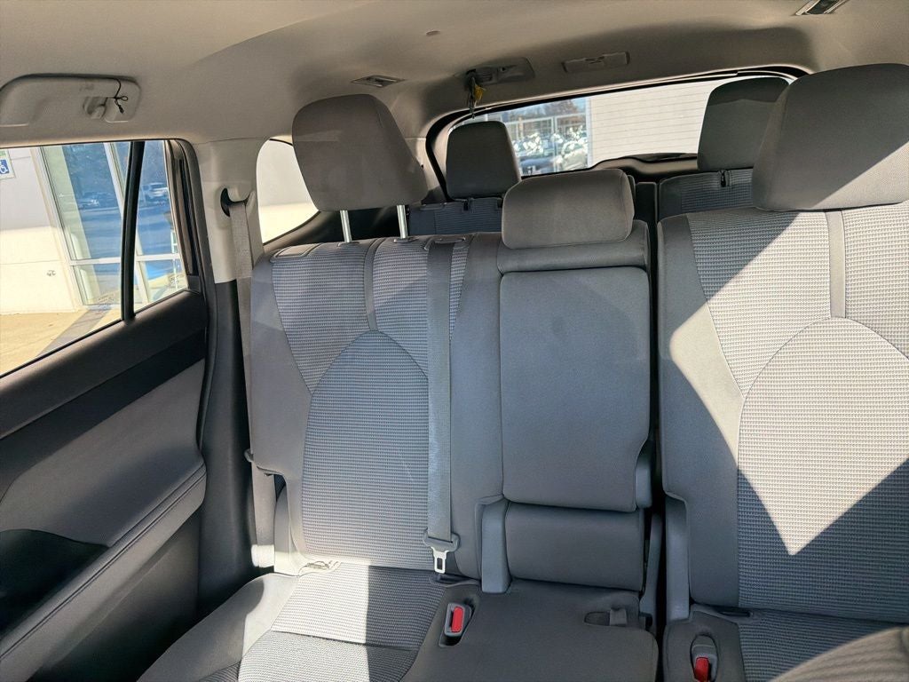 2020 Toyota Highlander L