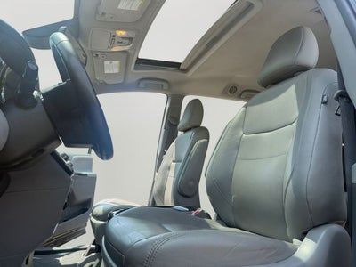 2018 Toyota Sienna XLE 8 Passenger