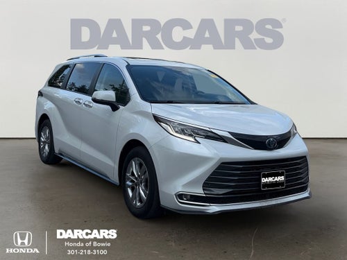 2023 Toyota Sienna Limited 7 Passenger