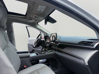 2023 Toyota Sienna Limited 7 Passenger