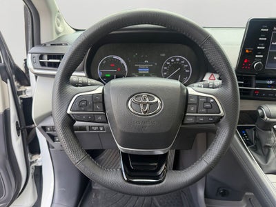 2023 Toyota Sienna Limited 7 Passenger