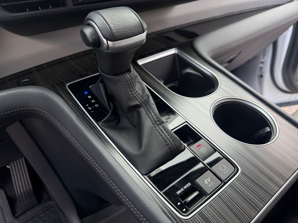 2023 Toyota Sienna Limited 7 Passenger