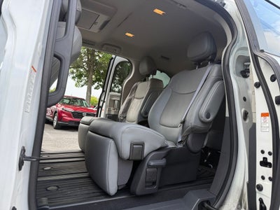 2023 Toyota Sienna Limited 7 Passenger