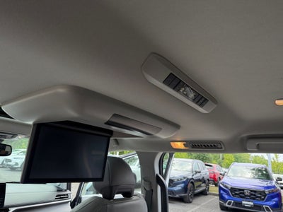 2023 Toyota Sienna Limited 7 Passenger