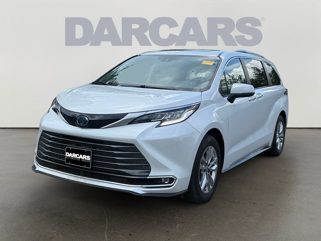 2023 Toyota Sienna Limited 7 Passenger