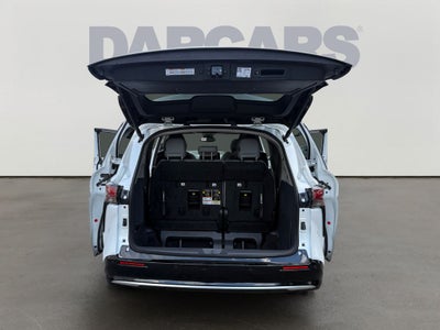 2023 Toyota Sienna Limited 7 Passenger