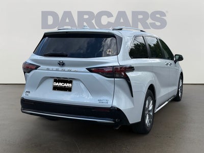 2023 Toyota Sienna Limited 7 Passenger